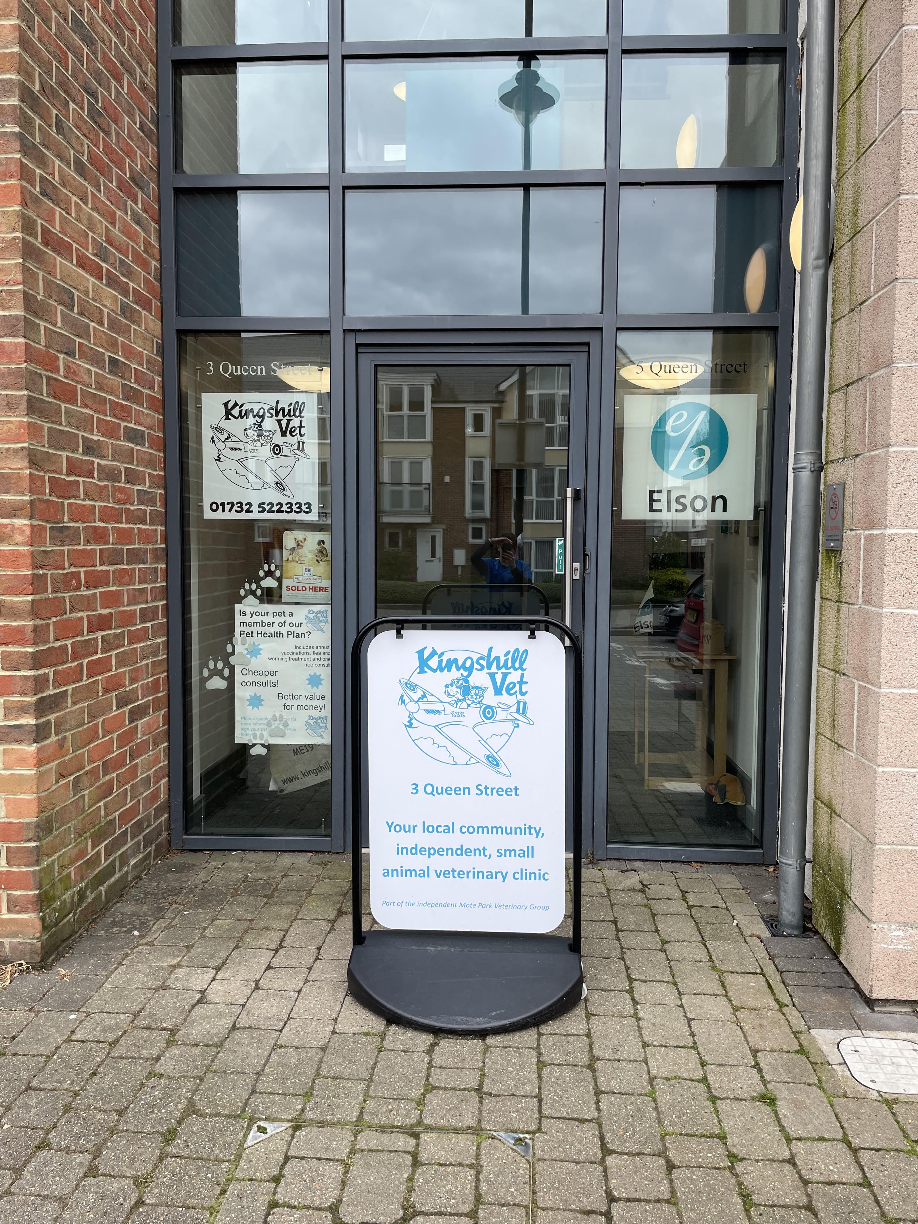 Kings Hill Veterinary Clinic entrance